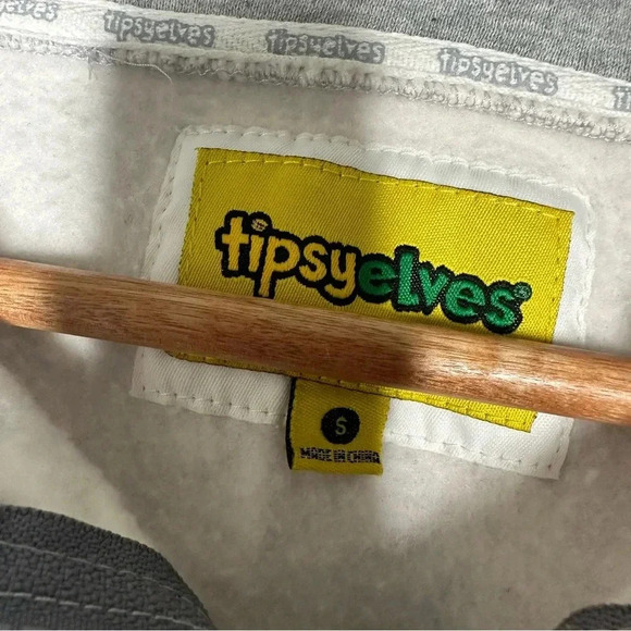 Tipsy Elves Gray Snowflake Hooded Onesie Jumpsuit Size Small - Picture 8 of 12